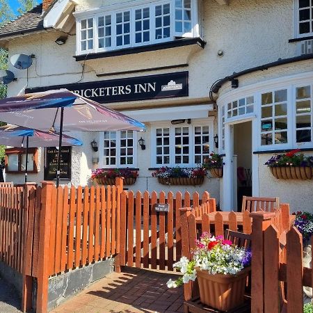 The Cricketers Inn Martyr Worthy Kültér fotó